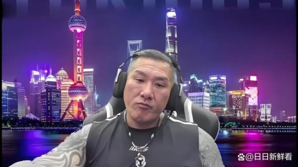 亿米网 台网红馆长谈九三阅兵：非常骄傲 训练艰辛触动人心